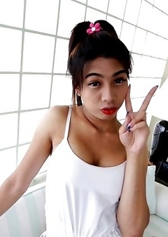 21yo Thai ladyboy Bam strips and sucks off white cock