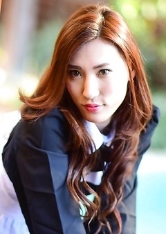 Tokyo beauty Ran Hasegawa makes a scintilating return after a 3-month absence and man, she is looking smokin' hot!