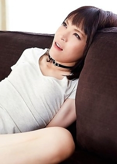 Beautiful japan shemale Kawai Yui fingering and masturbate